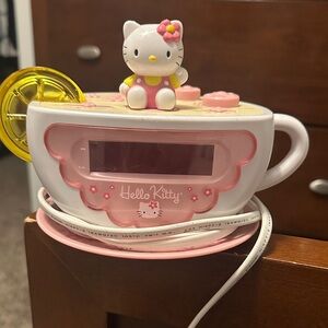 Hello Kitty Pink and Yellow Cup Clock